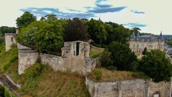 Remparts domaine royal de Dreux